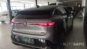 Renault Megane E-Tech de 2025
