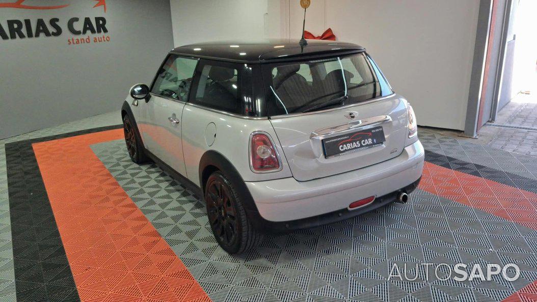 MINI Cooper de 2010
