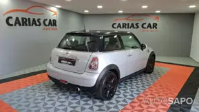 MINI Cooper de 2010
