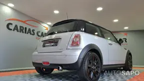 MINI Cooper de 2010