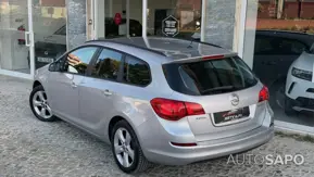 Opel Astra de 2011