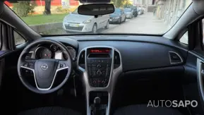 Opel Astra de 2011