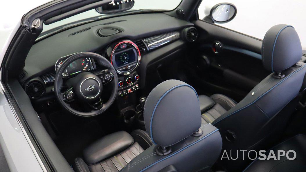 MINI Cabrio de 2020