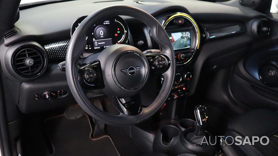 MINI Cabrio de 2020