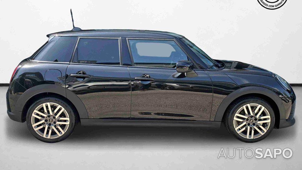MINI Cooper Cooper de 2025
