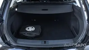 MG MG5 de 2024