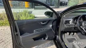 Kia Rio de 2023