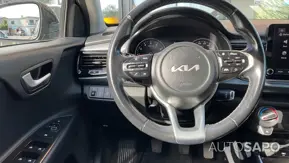 Kia Rio de 2023