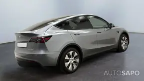 Tesla Model Y de 2024