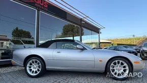 Jaguar XK de 2000