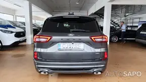 Ford Kuga de 2026