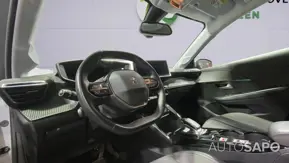 Peugeot E-208 de 2023