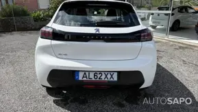 Peugeot 208 1.2 PureTech Active de 2021
