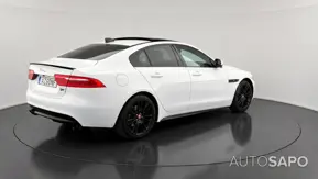 Jaguar XE de 2016