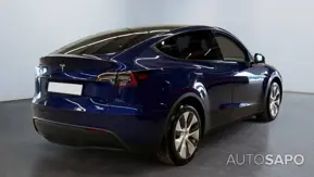 Tesla Model Y Standard RWD de 2024