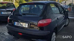 Peugeot 206 1.1 XT de 2000