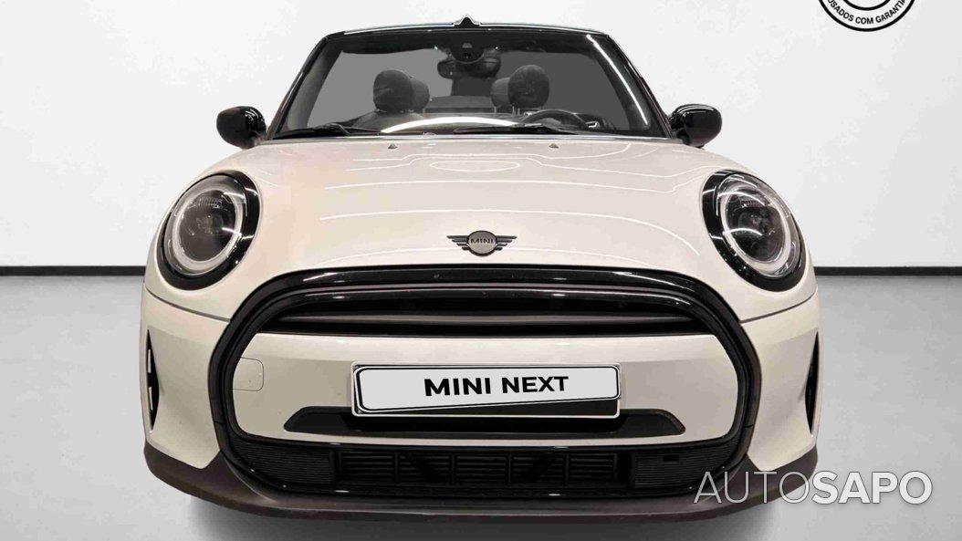 MINI Cabrio — fotografia 3
