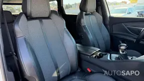 Peugeot 5008 de 2022