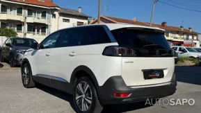 Peugeot 5008 de 2022