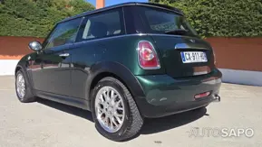 MINI Cooper de 2010