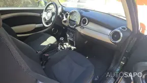 MINI Cooper de 2010