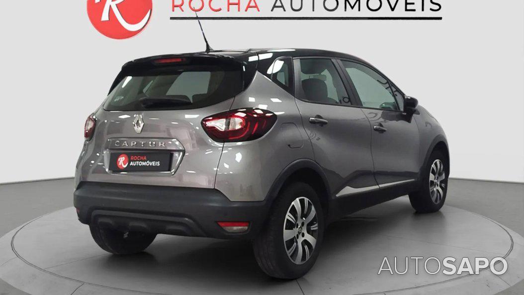 Renault Captur — fotografia 6
