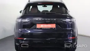 Porsche Cayenne Dakar 84 de 2019