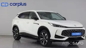 MG HS Luxury de 2025