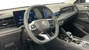 MG HS Luxury de 2025