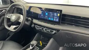 MG HS Luxury de 2025