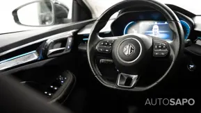 MG MG5 de 2022