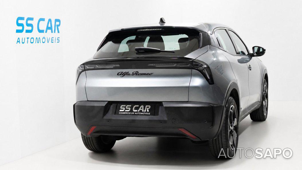 Alfa Romeo Junior de 2025