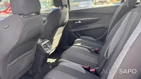 Peugeot 5008 1.2 PureTech Active de 2022
