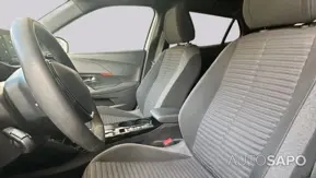 Peugeot e-2008 de 2023