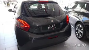 Peugeot 208 de 2015