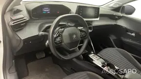 Peugeot E-208 de 2024
