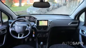 Peugeot 2008 1.2 PureTech Allure de 2016