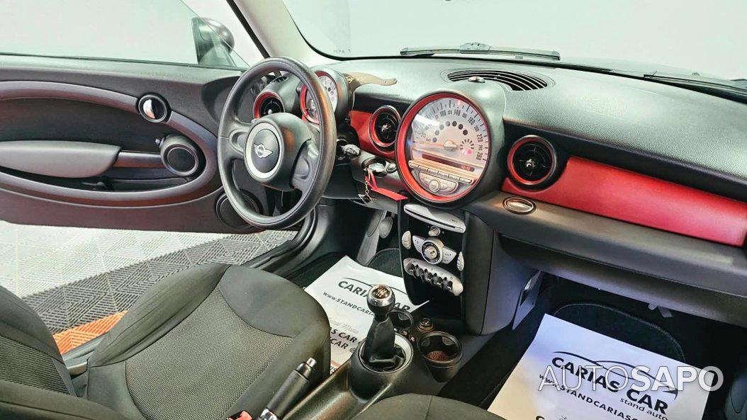 MINI One de 2010