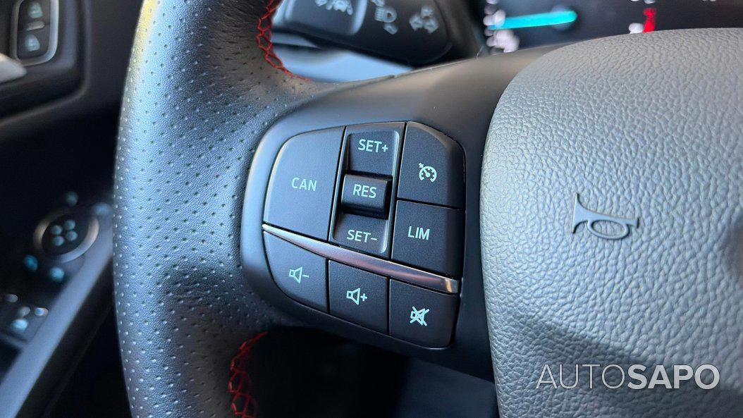 Ford Focus — fotografia 14