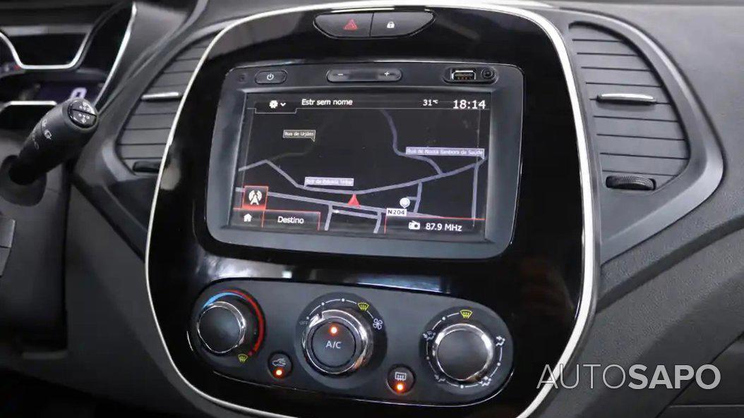 Renault Captur — fotografia 10