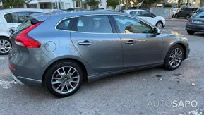 Volvo V40 2.0 D2 R-Design de 2015