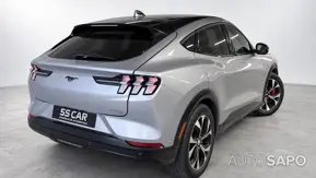 Ford Mustang Mach-E de 2022