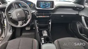 Peugeot e-2008 de 2023