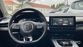 MG MG5 de 2023