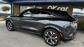 Ford Mustang Mach-E de 2022