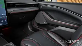 Ford Mustang Mach-E de 2022