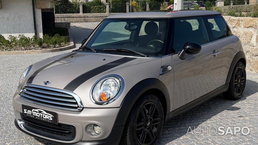 MINI One de 2012