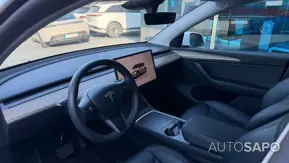 Tesla Model Y de 2024