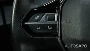Peugeot e-2008 de 2025