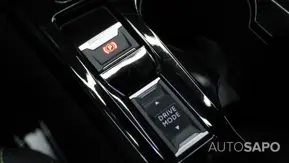 Peugeot e-2008 de 2025